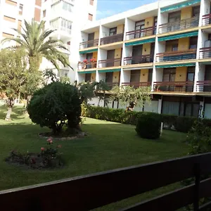 https://casa-marta-cambrils.catalonia-hotels.com
